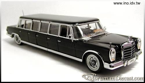 Mercedes-Benz W100 Pullman Vitesse-C.jpg