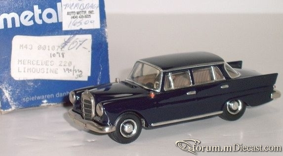 Mercedes-Benz W110 200D 1966 Metal43.jpg