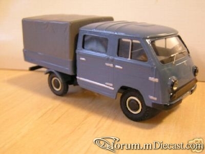 ErAZ 762VP 1992 Vector.jpg