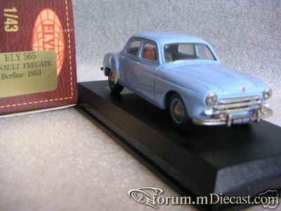 Renault Fregate 4d 1953 Elysee.jpg