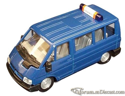 Renault Traffic II Solido.jpg