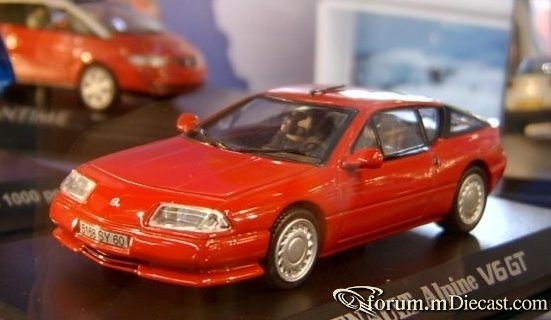 Renault Alpine V6 Turbo Universal Hobbies.jpg