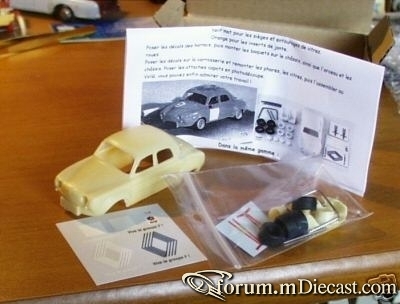 Renault Dauphine 4d 1956 Solido-Dinacar.jpg