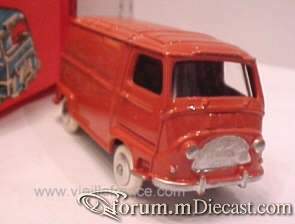 Renault Estafette Van Quiralu.jpg