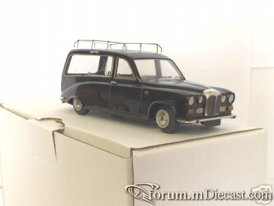 Daimler DS420 Hearse 1970 Minimarque43.jpg