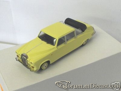 Daimler DS420 Landaulet Minimarque43.jpg