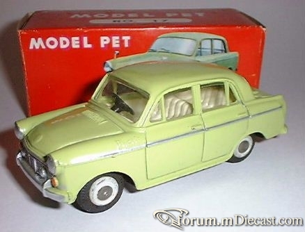 Datsun Bluebird 4d Model Pet.jpg