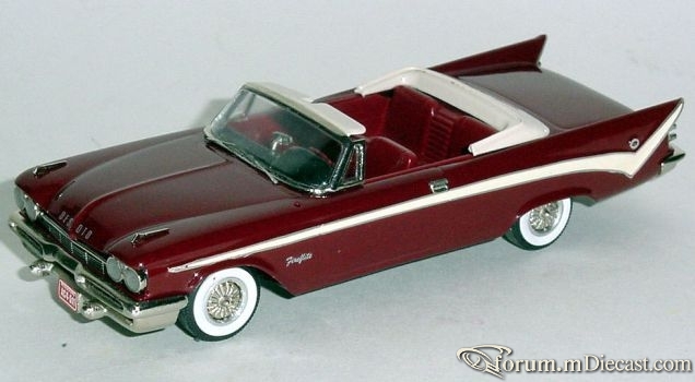 De Soto Fireflite Cabrio.jpg