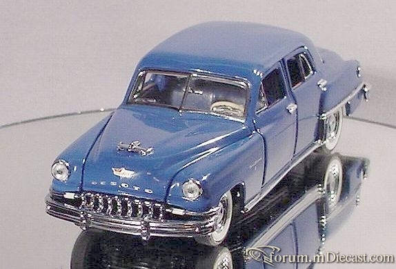 De Soto Firedome 1952 Franklin Mint.jpg
