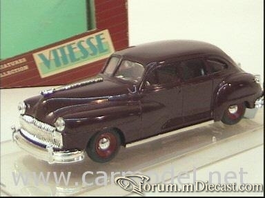 De Soto 1947 4d Vitesse.jpg