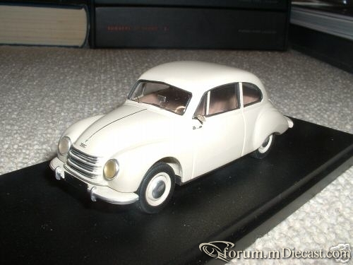 DKW F89 2d 1950 AAM.jpg