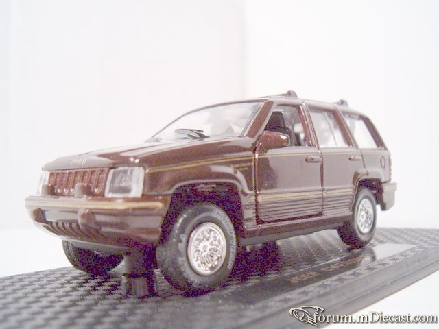 Jeep Grand Cherokee Road Champs 6471.jpg