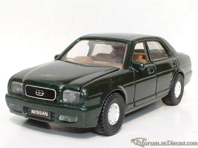 Nissan Cedric 4d Diapet-1.jpg