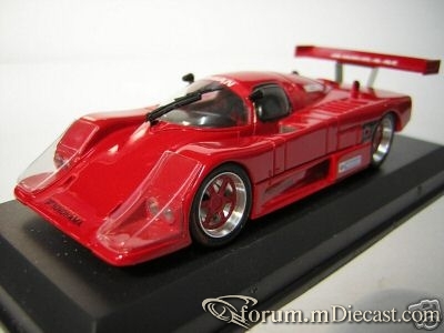 Nissan R86V 1987 Top.jpg