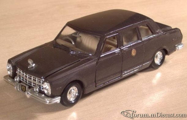 Nissan Prince Loyal.jpg