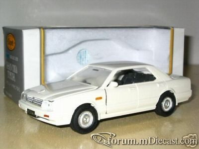 Nissan Cima I Diapet.jpg