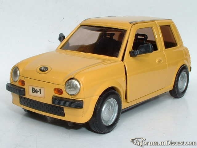 Nissan Be-1 1987 Shinsei.jpg