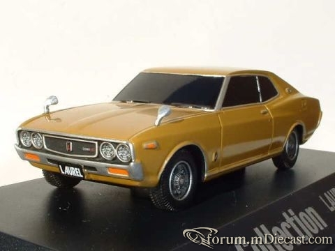 Nissan Laurel 1975 Aoshima.jpg