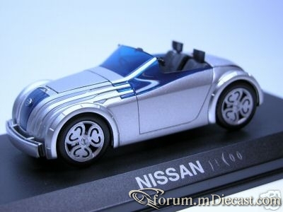 Nissan Jikoo 2004 Norev.jpg