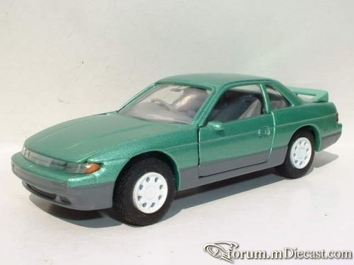 Nissan Silvia 1988 Diapet.jpg