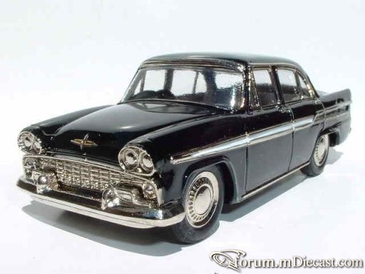 Nissan Cedric I 4d Finemodel.jpg