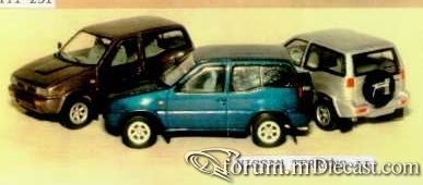 Nissan Terrano II SWB.jpg