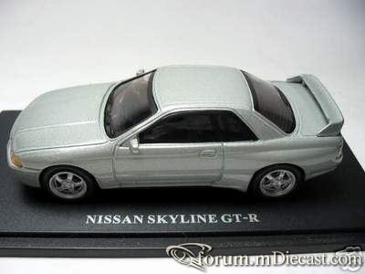Nissan SkyLine 1993 GT-R Del Prado.jpg