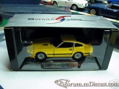 Nissan 280Z Tomica.jpg