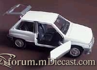 Vauxhall Nova 3d Gama.jpg