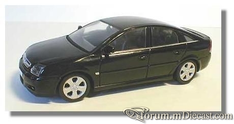 Vauxhall Vectra C 5d.jpg