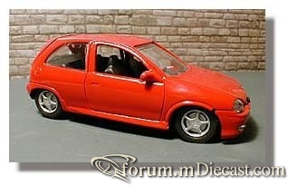 Vauxhall Corsa B 3d Gama.jpg