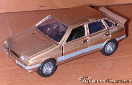 Vaz 2114.jpg
