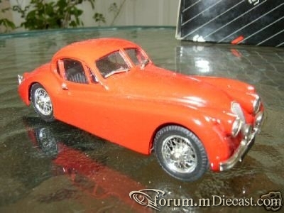Jaguar XK120 1951 Western.jpg
