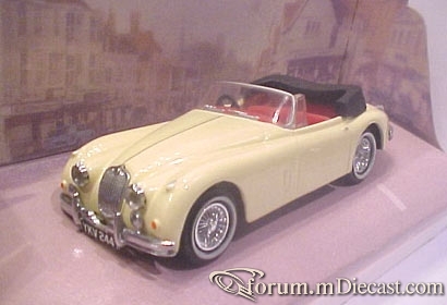 Jaguar XK150 1950 Dinky.jpg