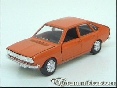 Volkswagen Passat I 5d 1974 Schuco.jpg