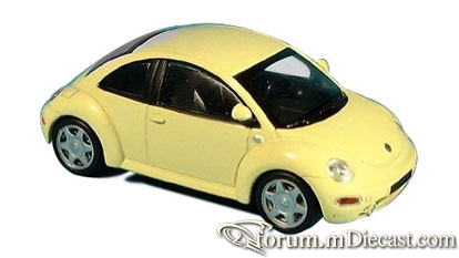 Volkswagen New Beetle 1997 Del Prado.jpg