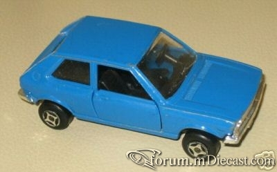 Volkswagen Polo I 3d 1975 Polistil.jpg