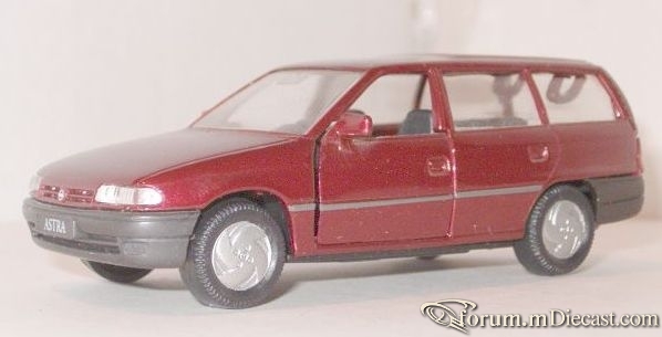 Opel Astra F Caravan Gama.jpg