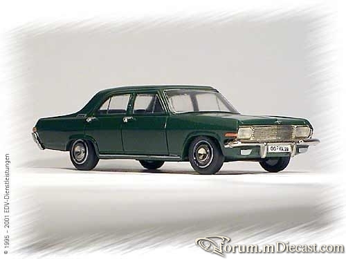 Opel Kapitan-Admiral-Diplomat A 4d Paradcar.jpg