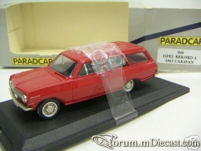 Opel Rekord A Caravan 1963 Paradcar.jpg