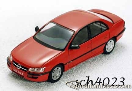 Opel Omega B 4d Schuco.jpg