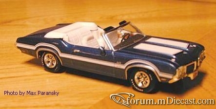 Oldsmobile 442 1970 Cabrio ERTL.jpg