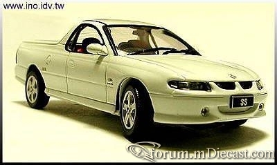 Holden VU SS Pickup ClassicCarlectables.jpg
