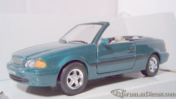 Volvo C70 Cabrio Schuco.jpg