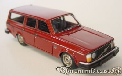 Volvo 245GL 1975 TinWizard.jpg