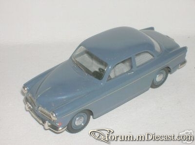 Volvo 121 1962 Coupe Somerville.jpg