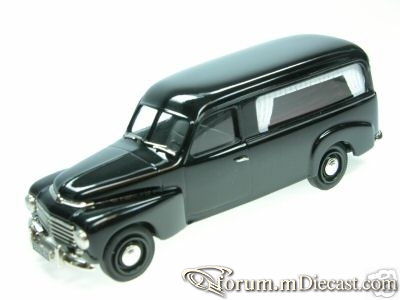 Volvo PV445 Hearse RobEddiie.jpg