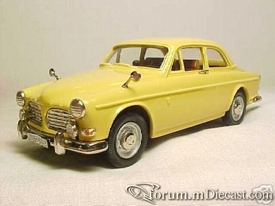Volvo 123GT 1970 RobEddie.jpg