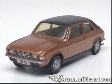 Austin Allegro 3d 1973 Somerville.jpg