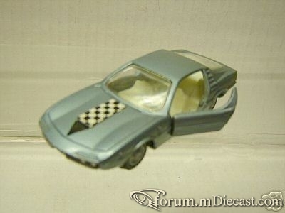 Alfa Romeo Montreal Bertone 1970 Intercars.jpg